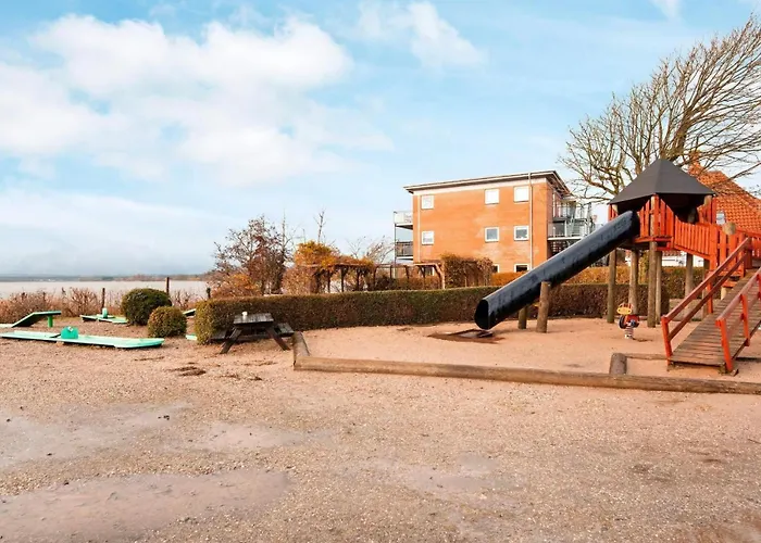 Διαμέρισμα Hejlsminde Ferie- Og Badeby *